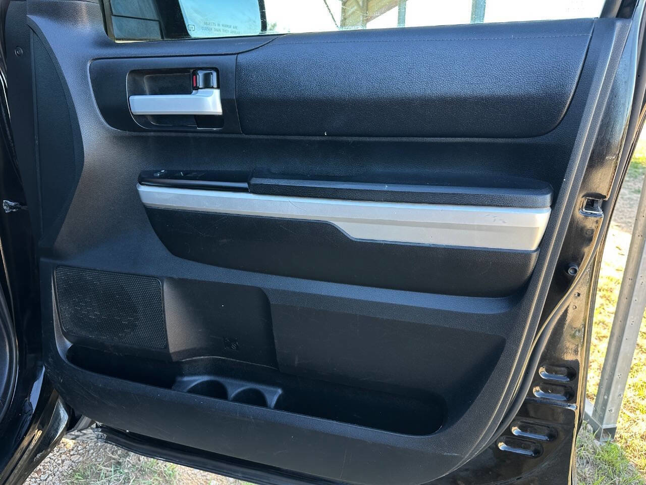 Used 2017 Toyota Tundra SR5 w/ SR5 Upgrade Package image 17