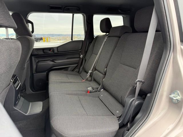 Certified 2024 Toyota Land Cruiser image 15