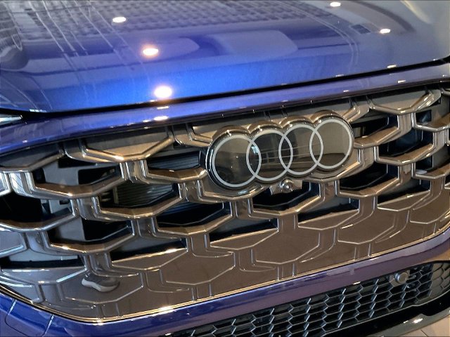 New 2026 Audi Q3 quattro 2.0T AWD/4WD image 15
