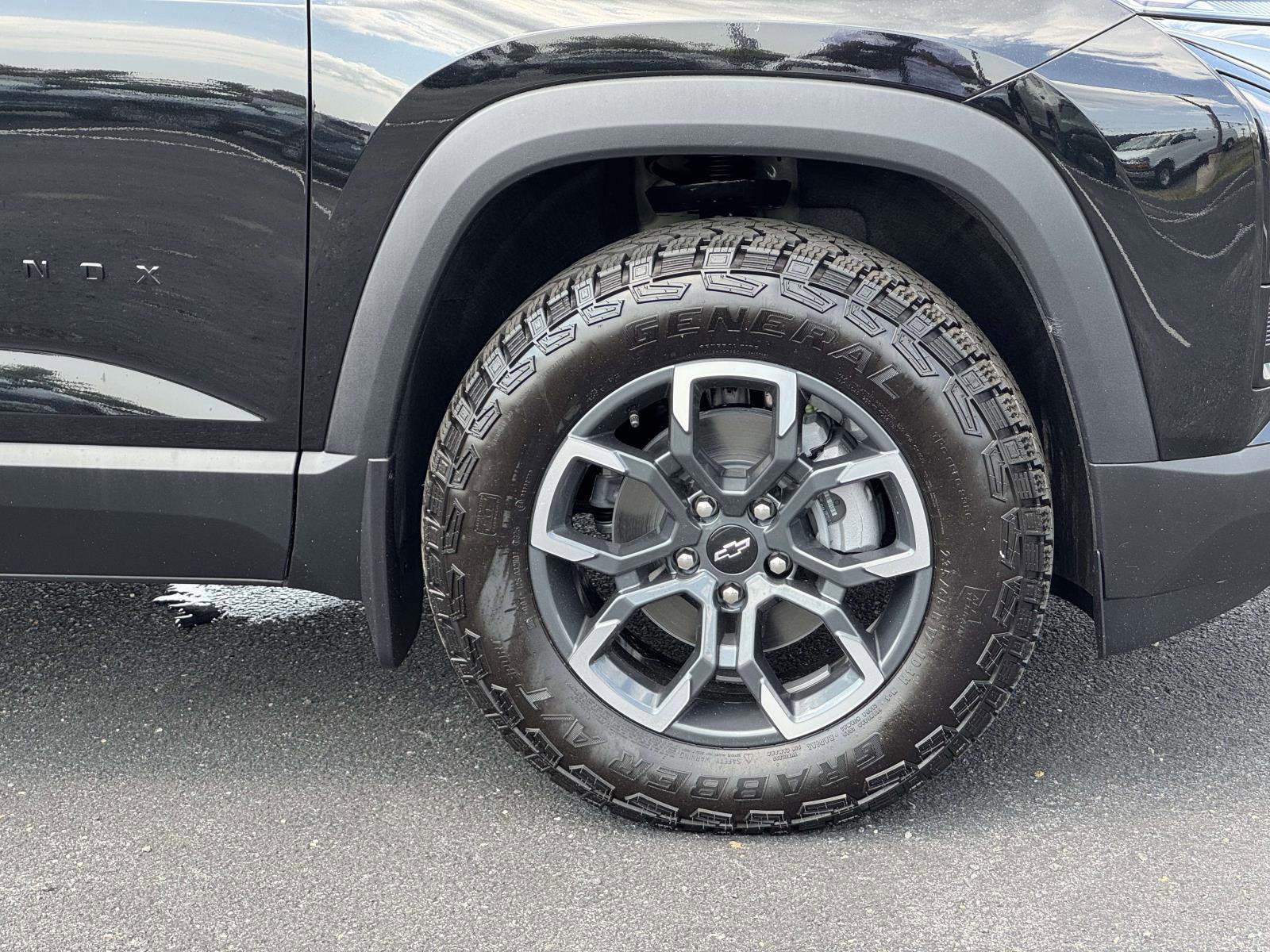 New 2026 Chevrolet Equinox ACTIV image 25