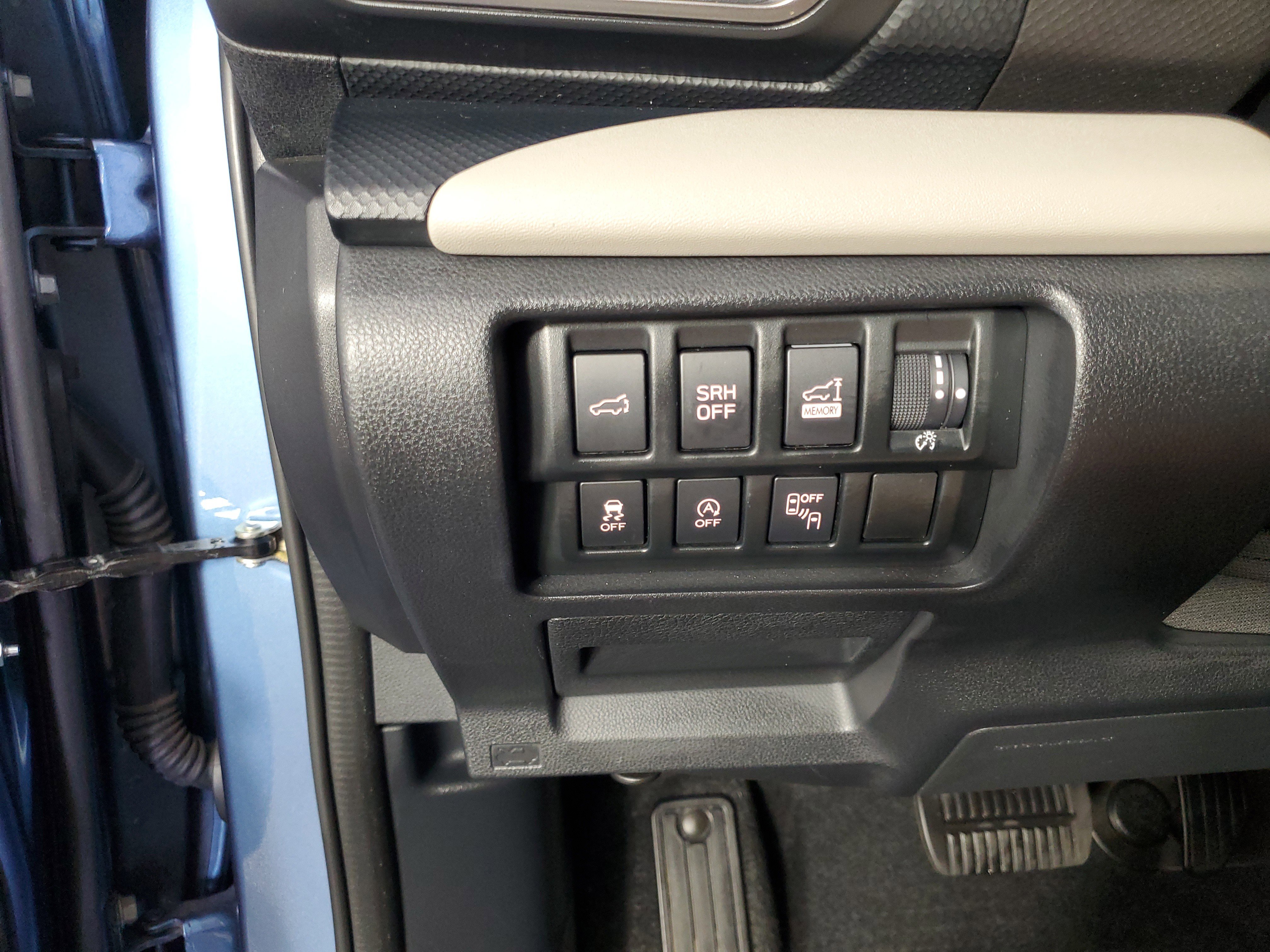 Used 2022 Subaru Forester Limited AWD/4WD image 29