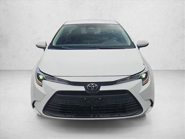 Used 2026 Toyota Corolla LE FWD image 2