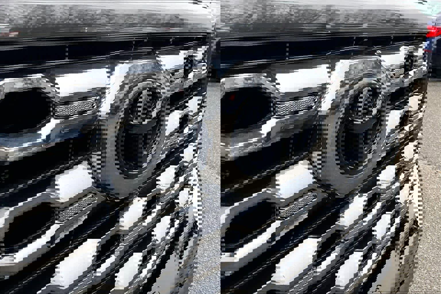 Used 2024 Toyota Tundra Platinum image 29