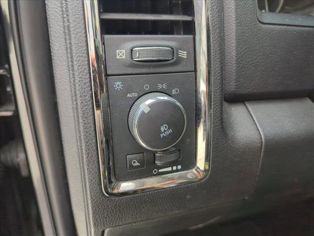 Used 2018 RAM 1500 Sport image 24