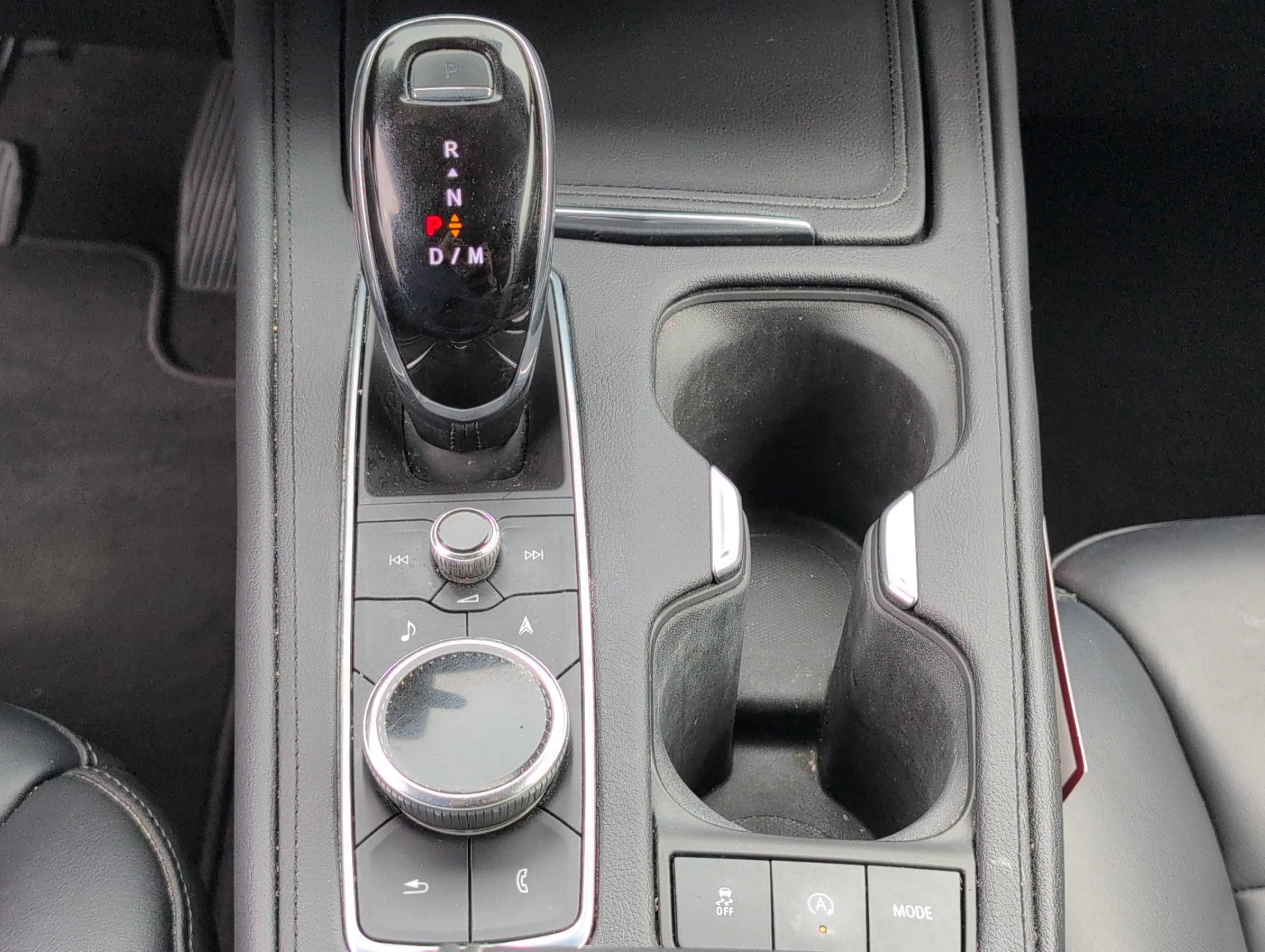 Used 2020 Cadillac XT4 Premium Luxury w/ Driver Awareness Package FWD image 22