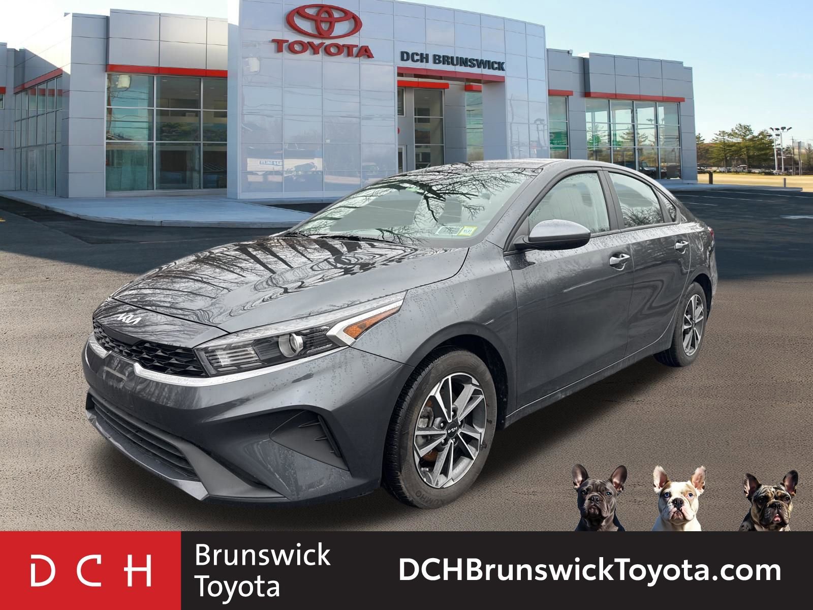 Used 2023 Kia Forte LXS image 1