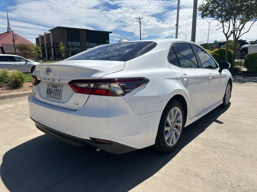 Certified 2022 Toyota Camry LE image 5