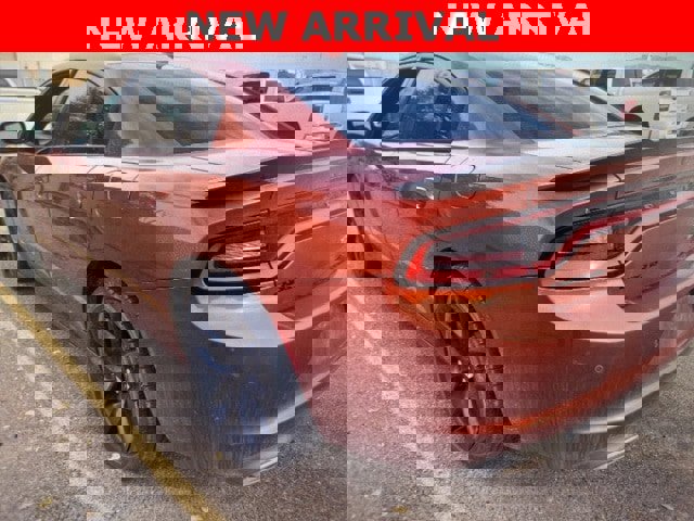 Used 2020 Dodge Charger SXT w/ Plus Group image 10