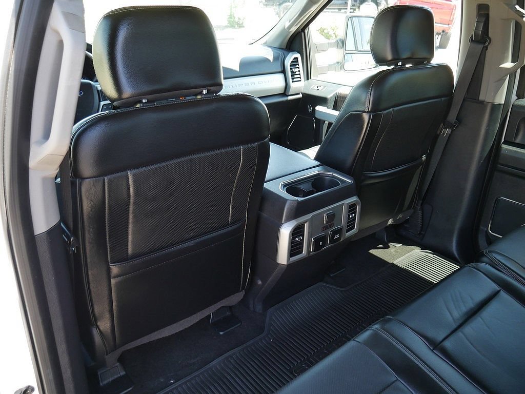 Used 2018 Ford F350 Lariat w/ Chrome Package AWD/4WD image 16