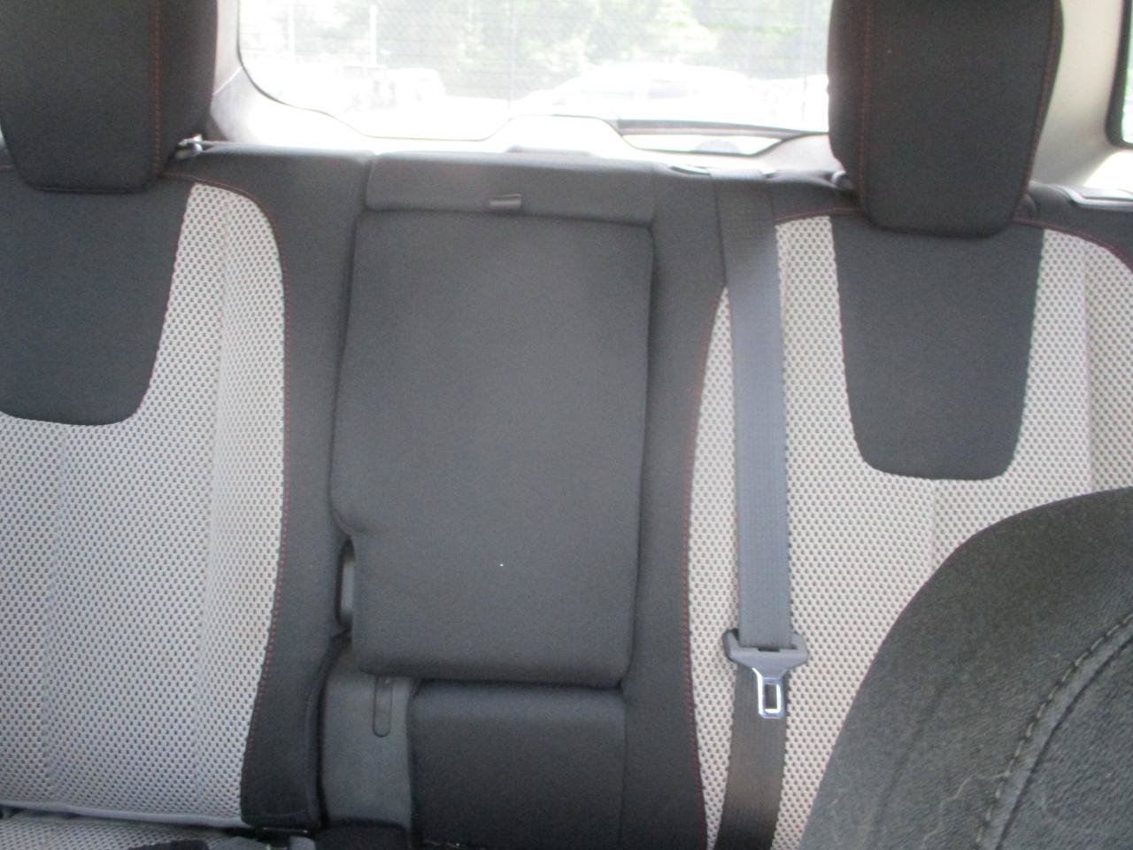 Used 2014 GMC Terrain SLE w/ Chrome Package FWD image 16
