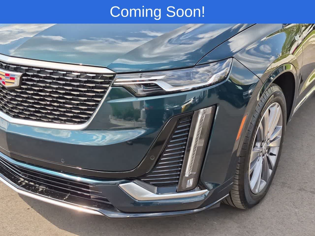 Used 2025 Cadillac XT6 Premium Luxury AWD/4WD image 10