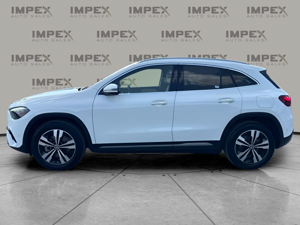 Used 2025 Mercedes-Benz GLA 250 image 2