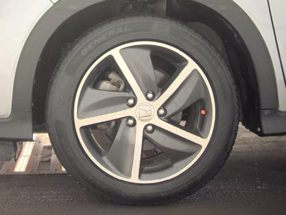Used 2021 Honda HR-V EX-L image 4