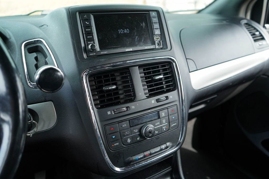 Used 2019 Dodge Grand Caravan GT FWD image 8