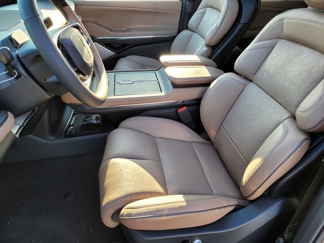 New 2025 Lincoln Navigator Black Label image 15