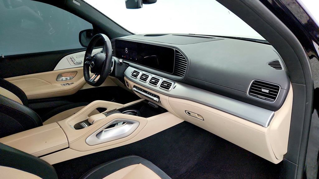 Used 2024 Mercedes-Benz GLE 63 AMG S image 25