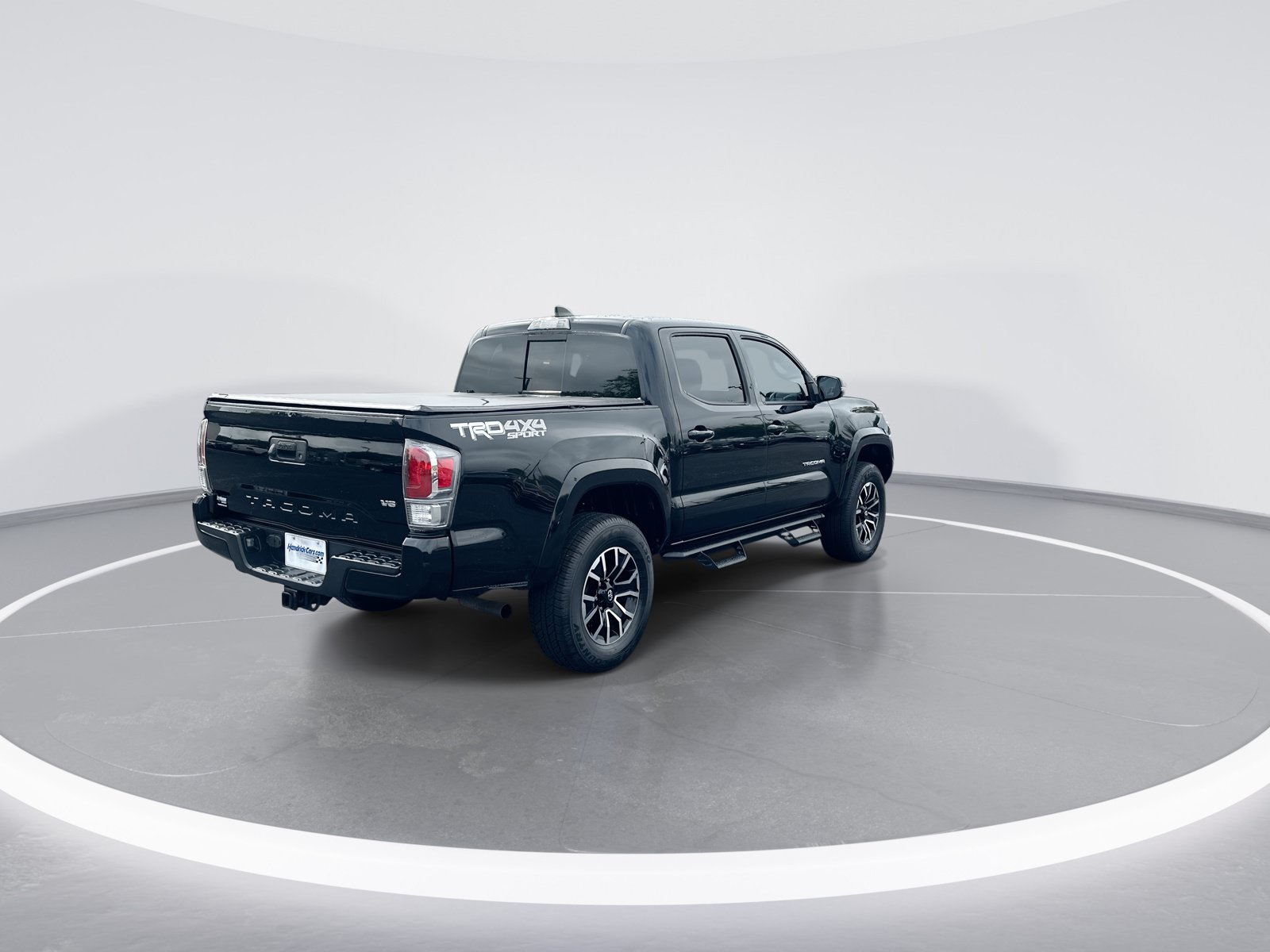 Used 2021 Toyota Tacoma TRD Sport AWD/4WD image 9