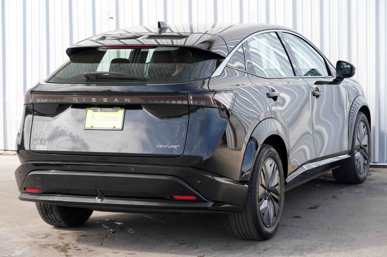 Used 2024 Nissan Ariya FWD image 46