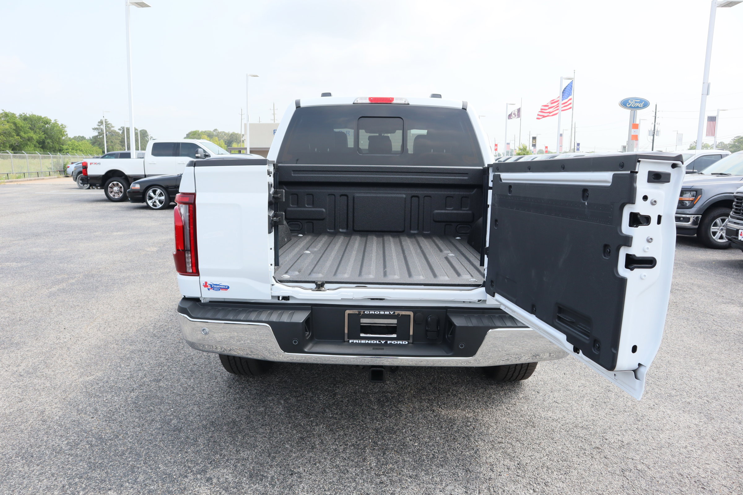 New 2025 Ford F150 Lariat w/ Equipment Group 502A High image 6