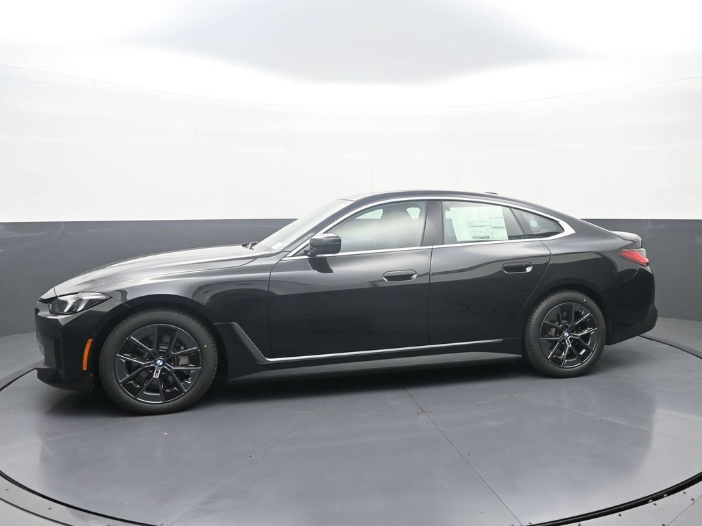 New 2026 BMW i4 xDrive40i w/ Premium Package AWD/4WD image 4