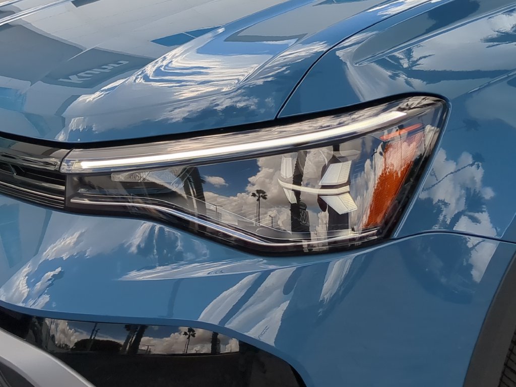 Certified 2026 Volkswagen Taos S FWD image 7