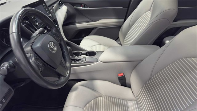 Used 2021 Toyota Camry SE w/ Convenience Package image 22