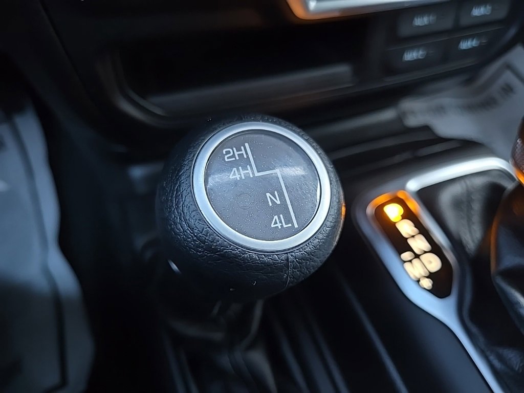 Used 2024 Jeep Wrangler Sport image 70