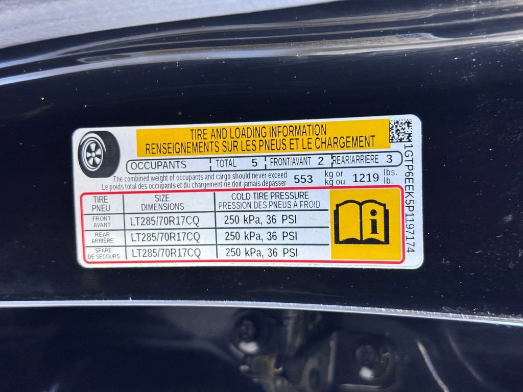 Certified 2023 GMC Canyon AT4X image 5