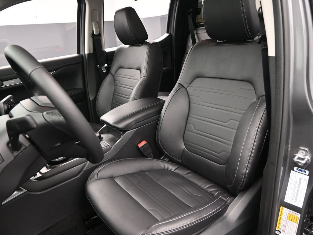 New 2025 Ford Ranger Lariat w/ FX4 Off-Road Package image 30