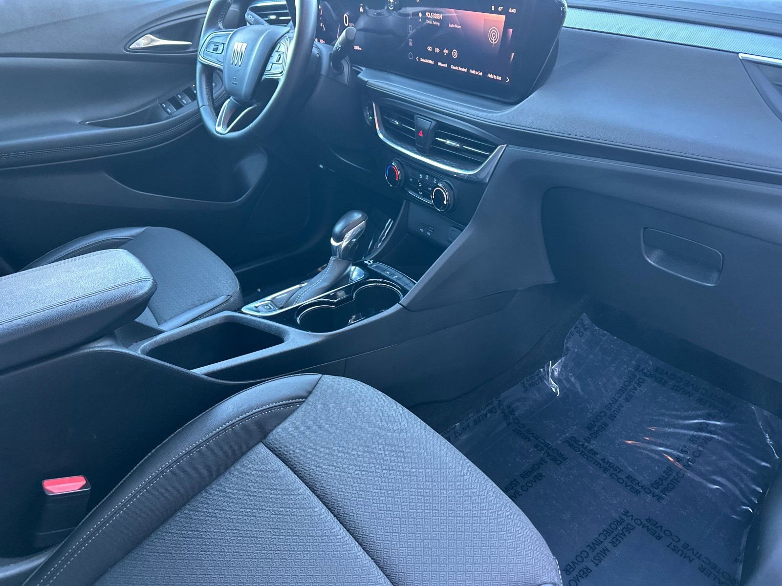 Used 2024 Buick Encore GX Preferred image 15