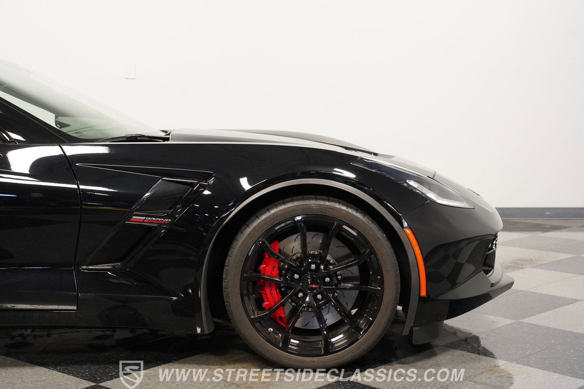 Used 2019 Chevrolet Corvette Grand Sport w/ Battery Protection Package image 30