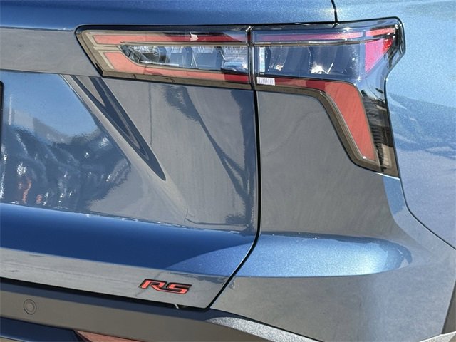 Certified 2025 Chevrolet Equinox RS w/ Safety and Technology Package image 7