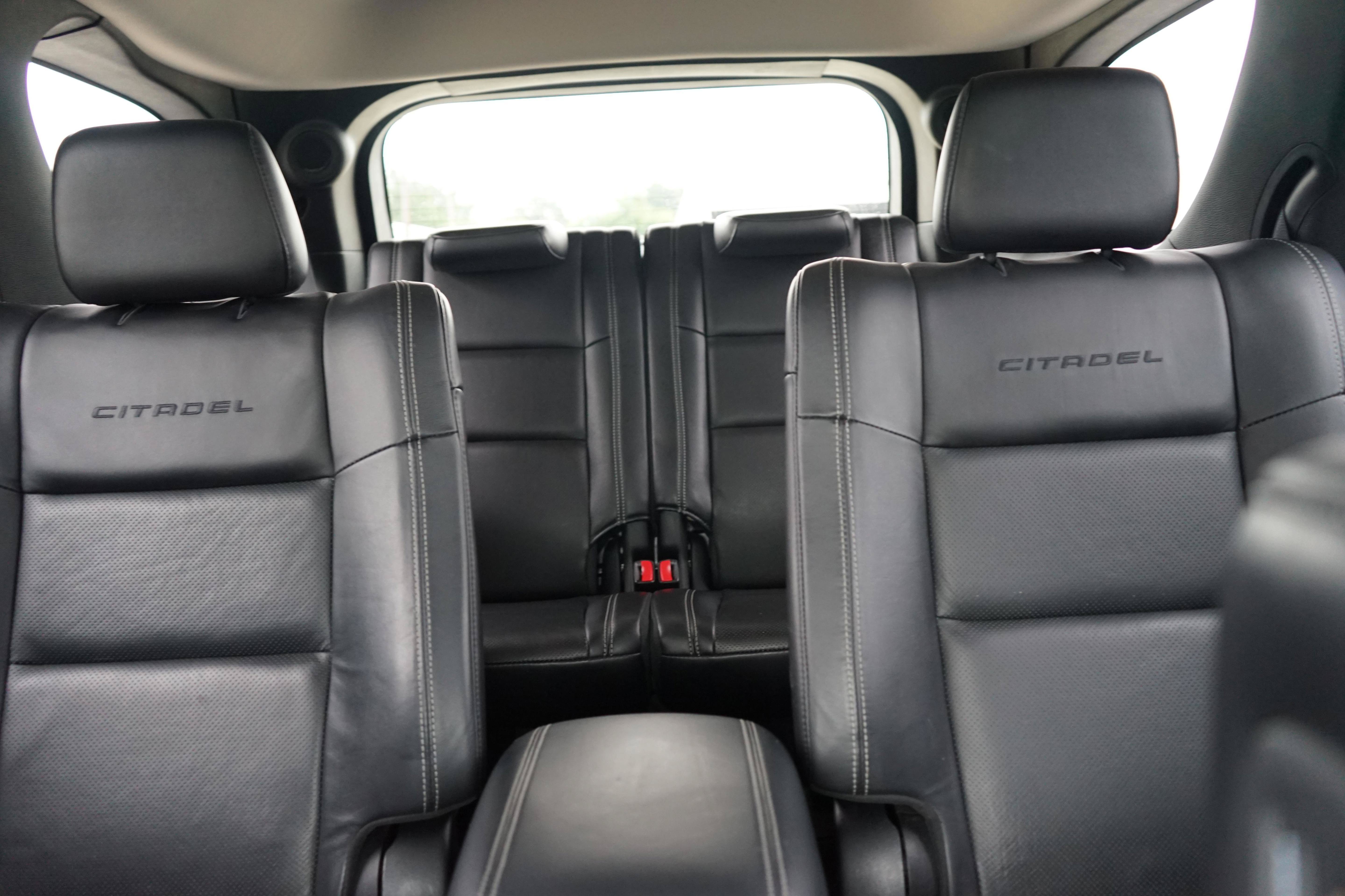 Used 2017 Dodge Durango Citadel w/ Premium Entertainment Group RWD image 19