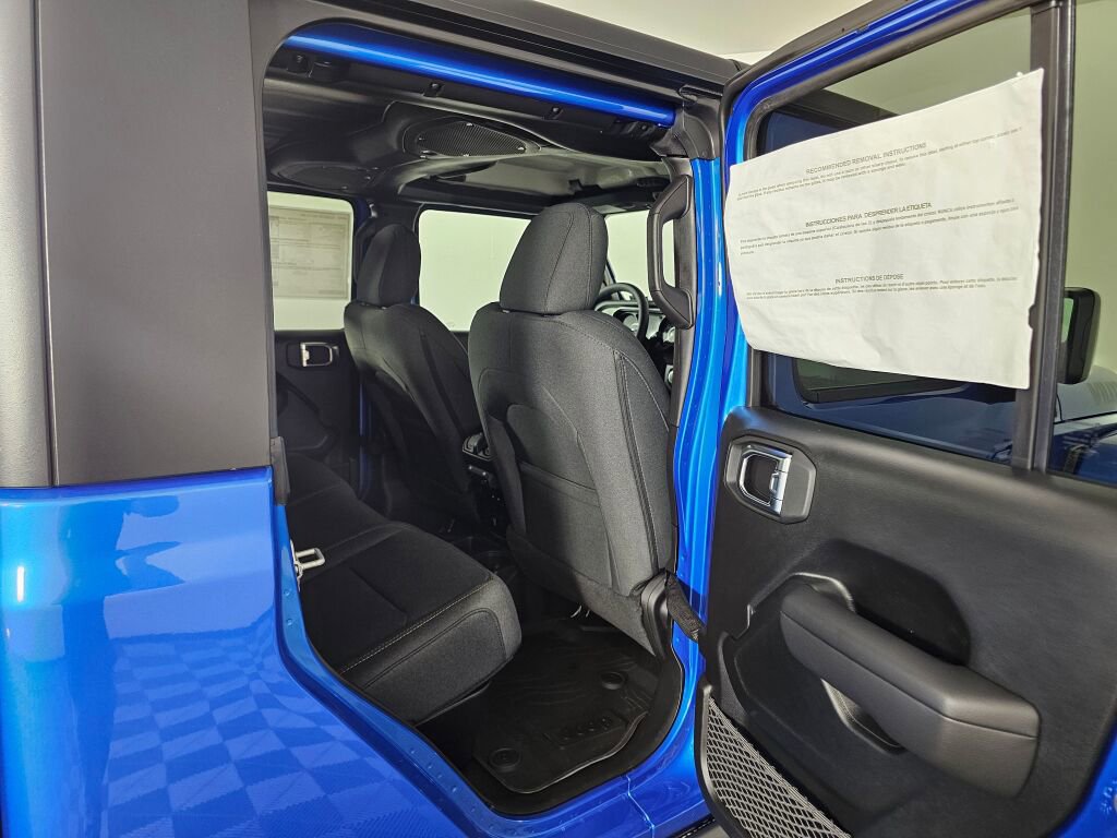 New 2026 Jeep Gladiator Mojave AWD/4WD image 32