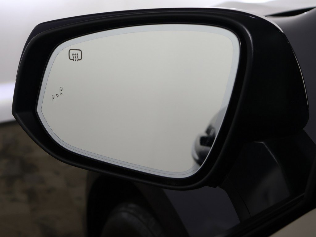 Used 2022 Toyota Sienna Limited image 37