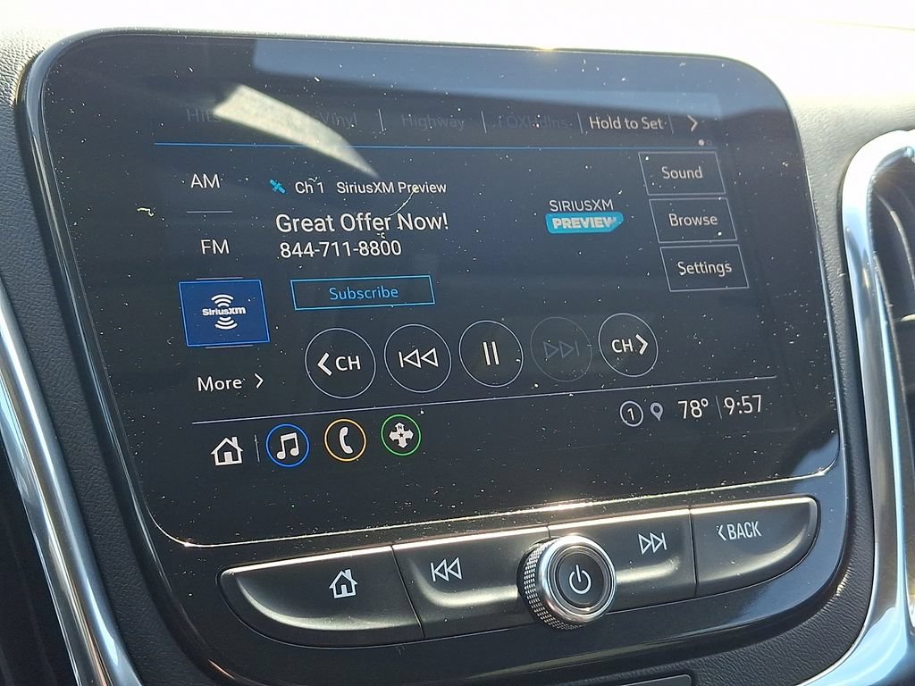Used 2023 Chevrolet Equinox Premier AWD/4WD image 19
