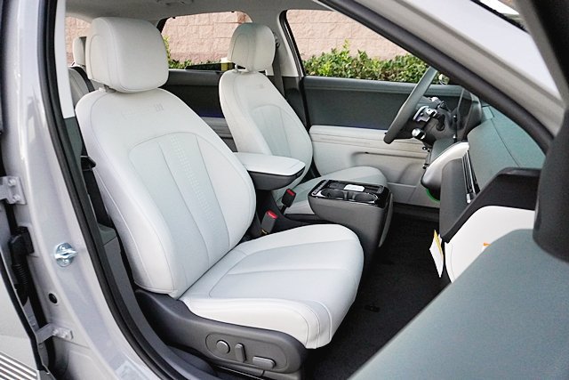 New 2027 Hyundai Ioniq 5 Limited RWD image 18