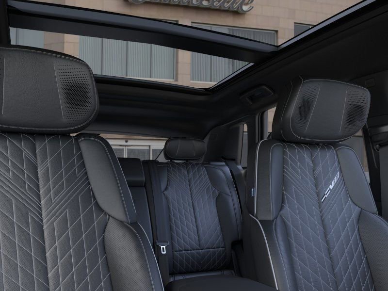 New 2026 Cadillac Lyriq V w/ Exterior Carbon Fiber Package image 24