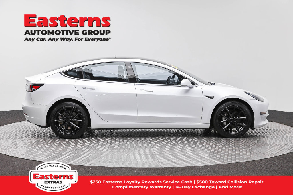 Used 2019 Tesla Model 3 Standard Range Plus RWD image 5