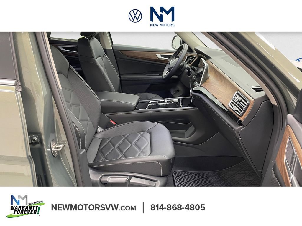 New 2026 Volkswagen Atlas SE image 12