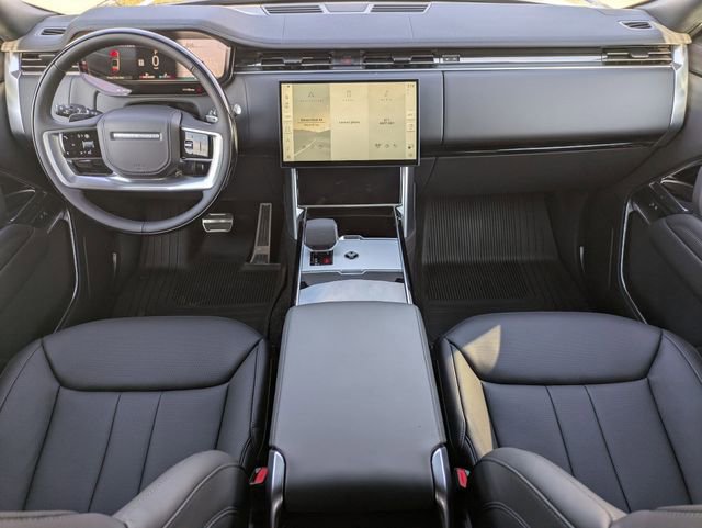 New 2026 Land Rover Range Rover SE image 14