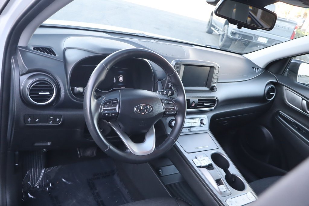 Used 2020 Hyundai Kona SEL FWD image 19