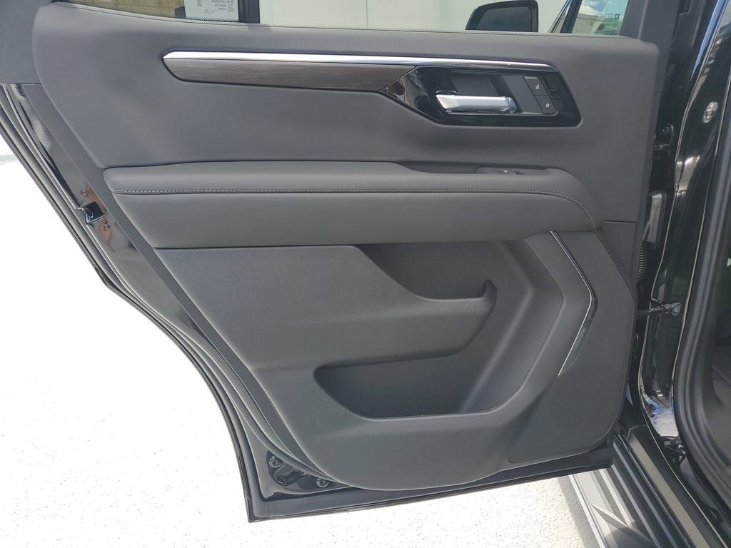 New 2026 Chevrolet Tahoe LS w/ LS Custom Edition image 15