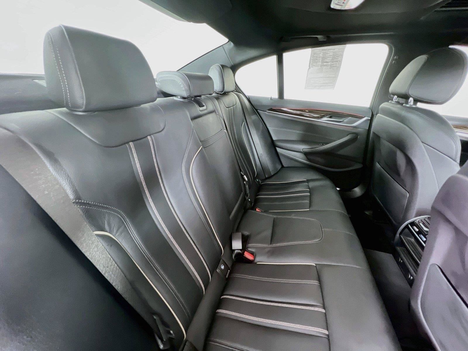 Used 2019 BMW 540i xDrive AWD/4WD image 27