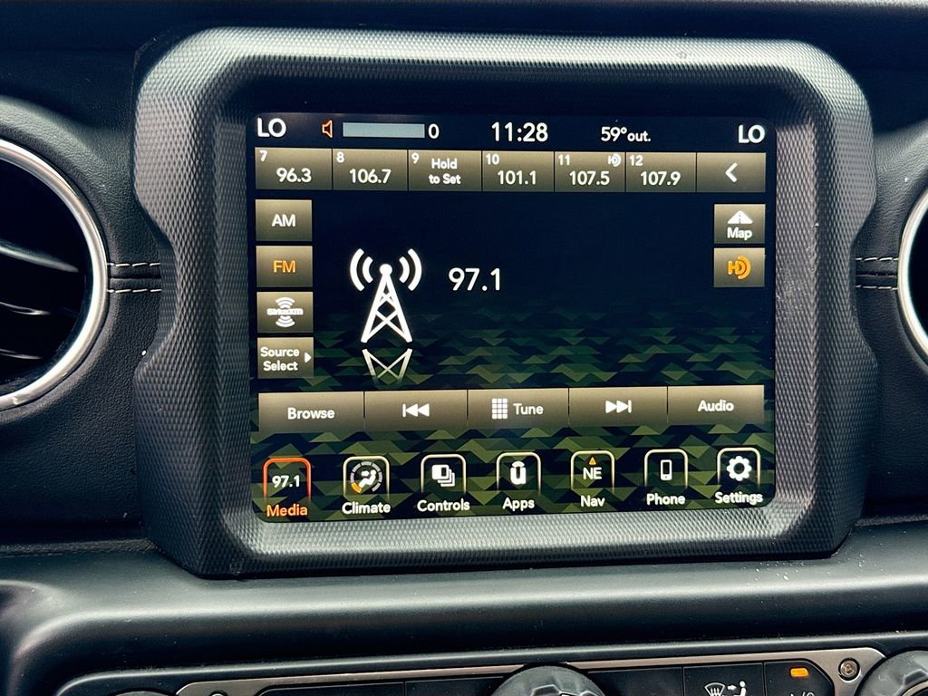 Used 2021 Jeep Wrangler Unlimited Sahara w/ Safety Group image 16