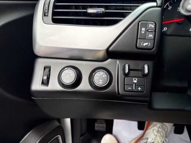 Used 2016 Chevrolet Suburban LTZ AWD/4WD image 18