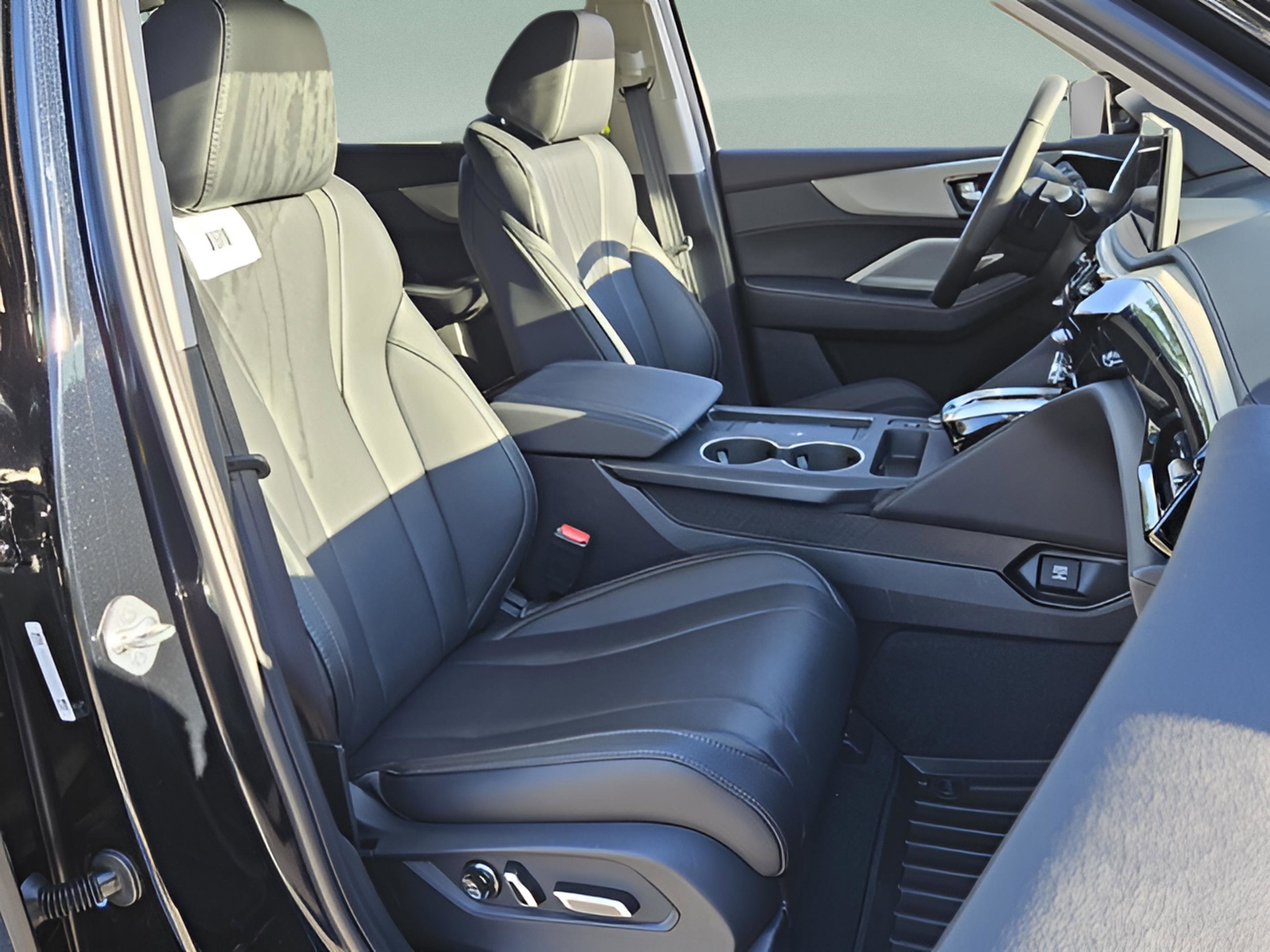 New 2026 Acura MDX FWD w/ Technology Package image 16