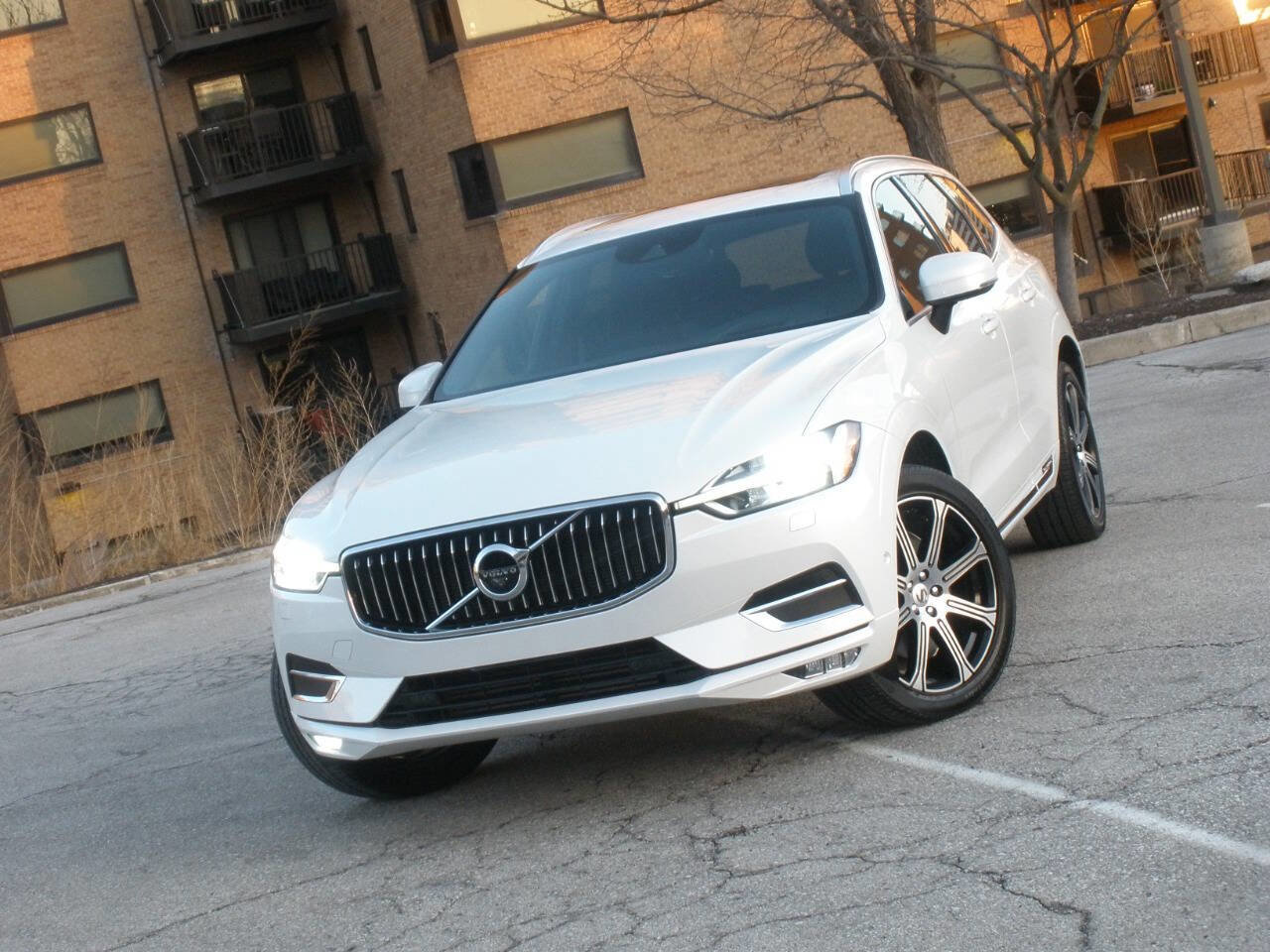 Used 2018 Volvo XC60 T6 Inscription w/ Advanced Package AWD/4WD image 7