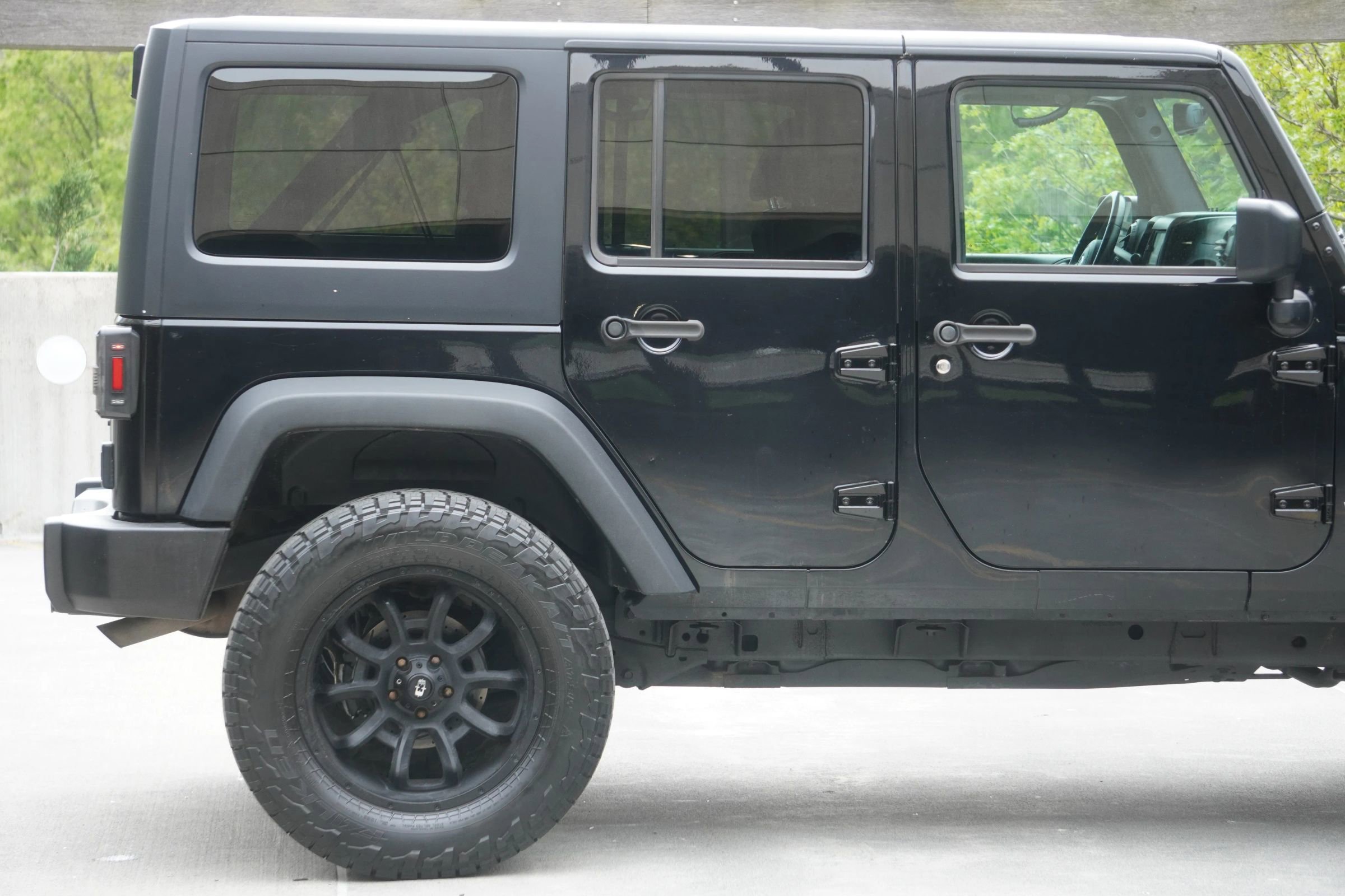 Used 2016 Jeep Wrangler Unlimited Sport w/ Quick Order Package 24S AWD/4WD image 25