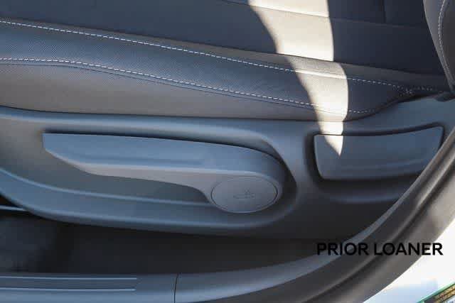 Certified 2025 Hyundai Elantra Sport FWD image 28